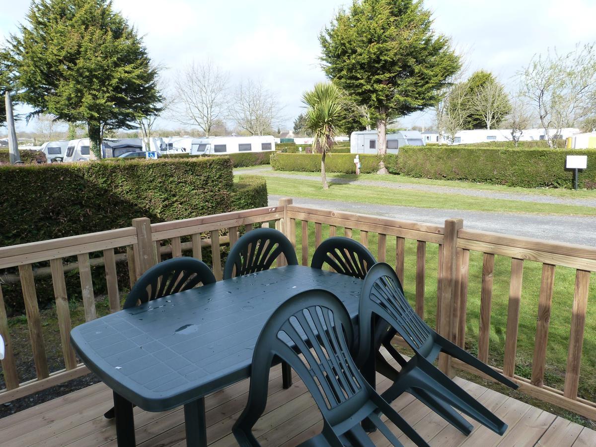 Camping Le Picard Tournieres 외부 사진